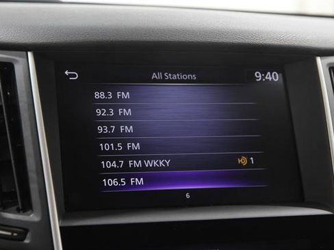 Used 2023 INFINITI Q50 Luxe AWD/4WD image 10