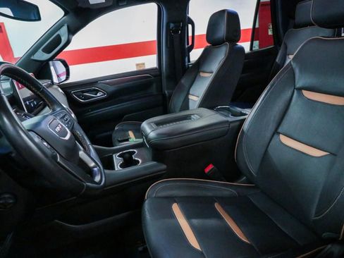 Used 2022 GMC Yukon AT4 image 11