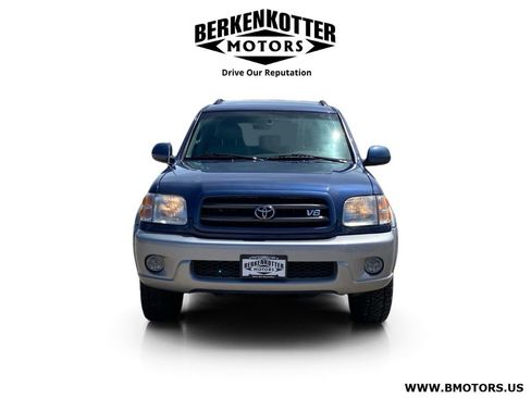 Used 2002 Toyota Sequoia SR5 AWD/4WD image 2