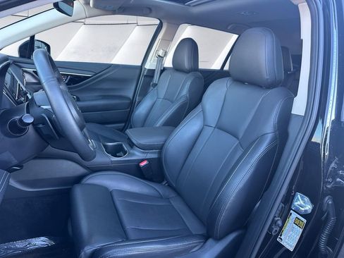 Used 2025 Subaru Outback Limited image 8