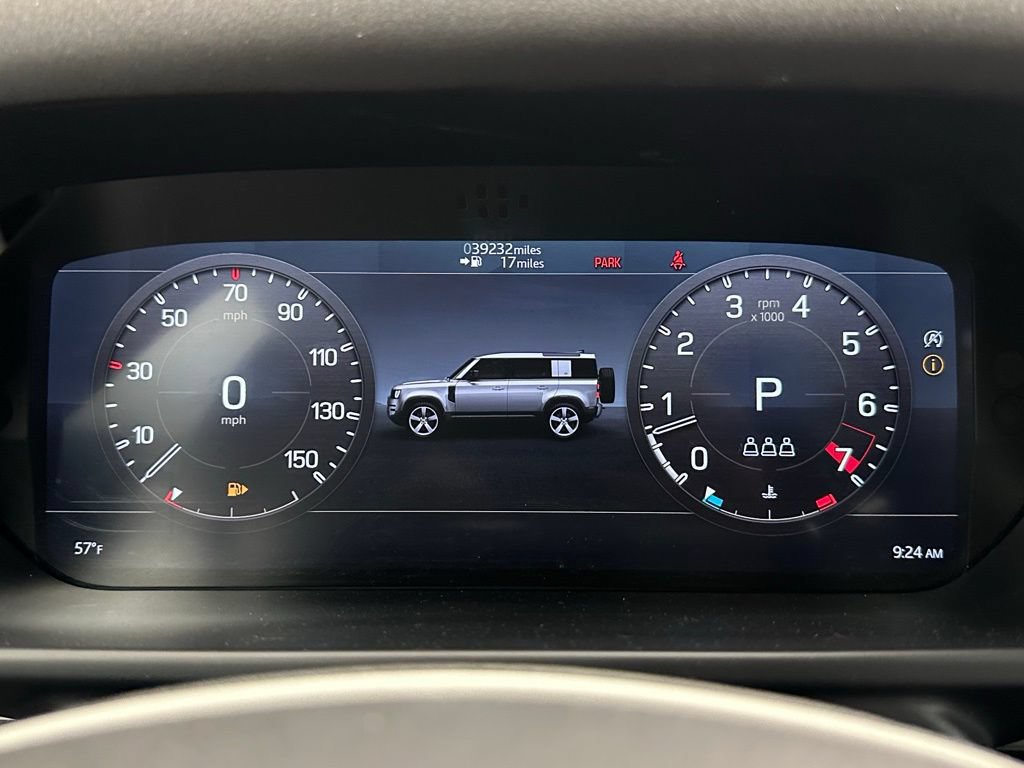 Used 2022 Land Rover Defender 110 S AWD/4WD image 13