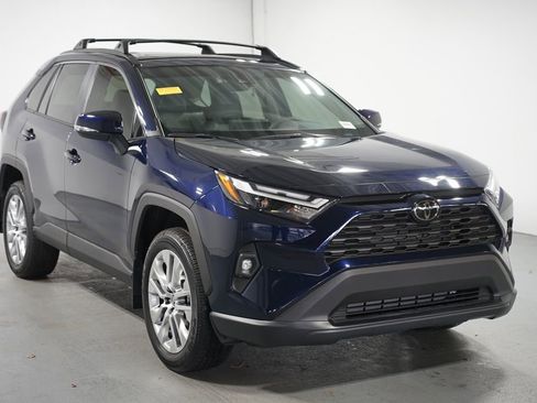 Certified 2024 Toyota RAV4 XLE Premium image 3