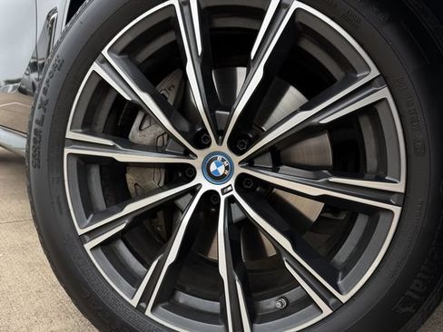 Used 2023 BMW X5 xDrive45e w/ Executive Package AWD/4WD image 10
