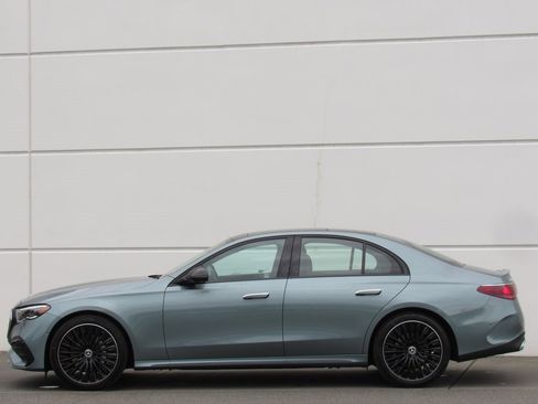 Certified 2024 Mercedes-Benz E 350 4MATIC Sedan image 4