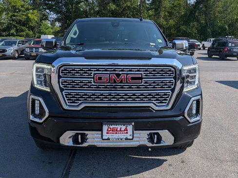 Used 2021 GMC Sierra 1500 Denali w/ Denali Premium Package AWD/4WD image 2