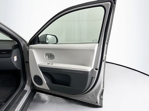 Used 2024 Hyundai Ioniq 5 Limited RWD image 34