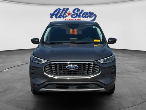 Used 2025 Ford Escape Active AWD/4WD image 2