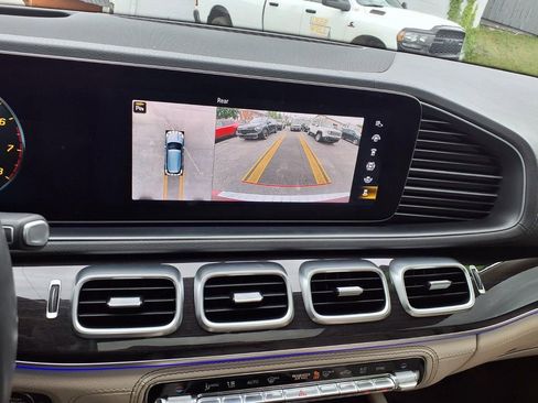 Used 2020 Mercedes-Benz GLE 450 4MATIC image 24