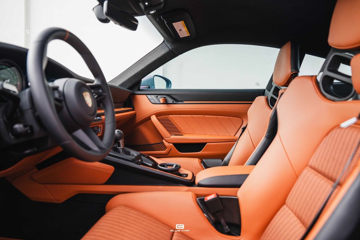 Used 2024 Porsche 911 GT2 RS RWD image 36