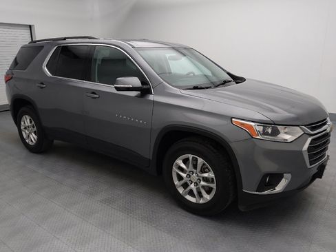 Used 2019 Chevrolet Traverse LT image 11