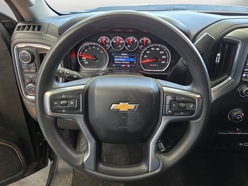 Used 2020 Chevrolet Silverado 1500 LT w/ Trailering Package image 12