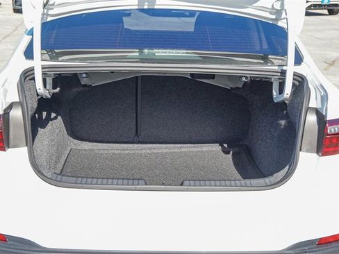 New 2026 Volkswagen Jetta SE image 25