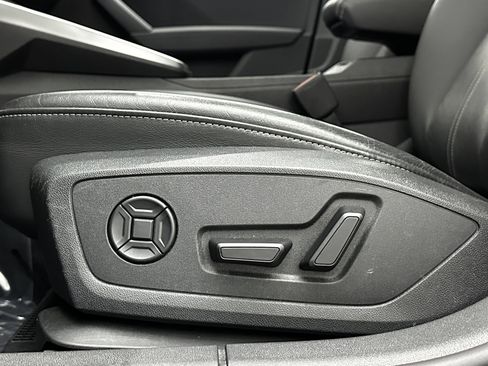 Used 2024 Audi A3 2.0T Premium image 15