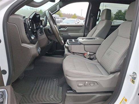 Certified 2025 Chevrolet Silverado 1500 LT image 14