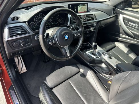 Used 2018 BMW 330e RWD image 19