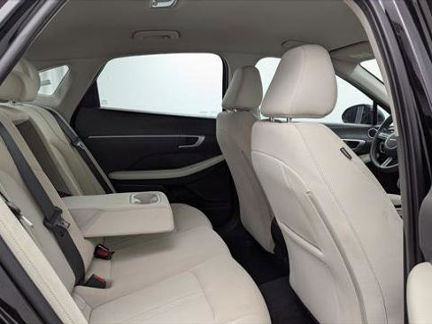 Used 2024 Hyundai Sonata SEL FWD image 17
