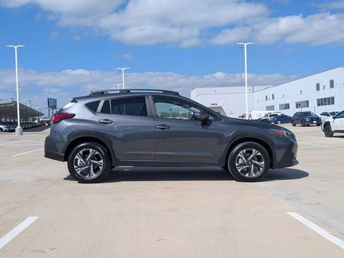 Certified 2025 Subaru Crosstrek 2.0i Premium image 6