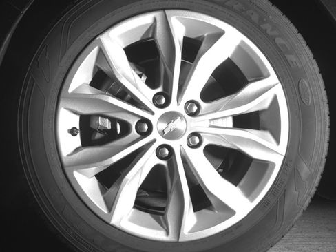 Used 2024 Chevrolet Malibu LT FWD image 19