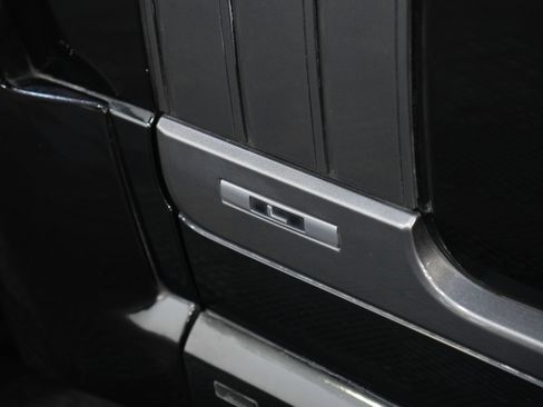 Used 2016 Land Rover Range Rover LWB SV Autobiography image 20