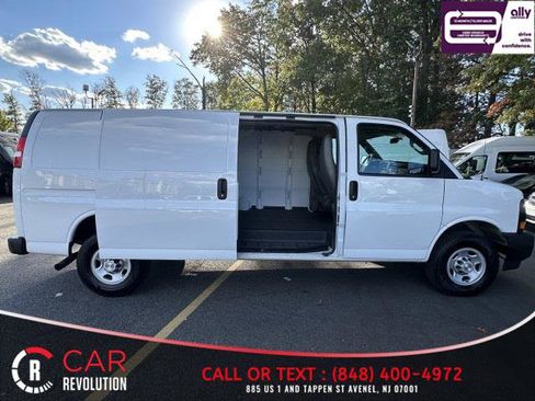 Used 2023 Chevrolet Express 2500 Extended w/ Driver Convenience Package image 10