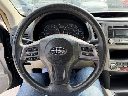 Used 2014 Subaru Legacy 2.5i AWD/4WD image 12
