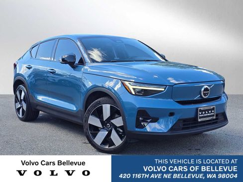 Certified 2023 Volvo C40 P8 Recharge Ultimate AWD/4WD image 1