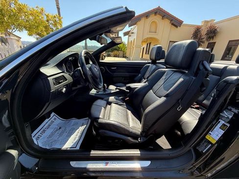 Used 2011 BMW M3 Convertible RWD image 26