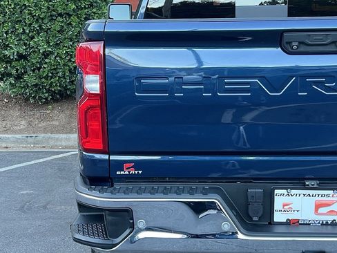 Used 2020 Chevrolet Silverado 2500 LTZ w/ LTZ Texas Edition image 14