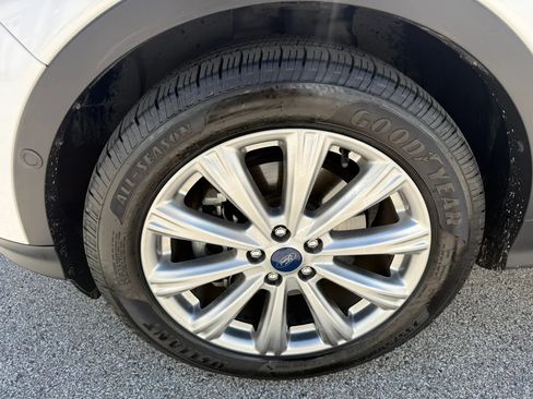 Used 2018 Ford Escape Titanium FWD image 35