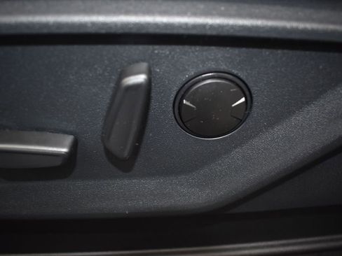 Used 2026 Ford F250 Lariat w/ Black Appearance Package image 18