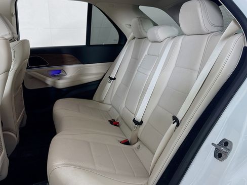 Certified 2025 Mercedes-Benz GLE 350 4MATIC image 8