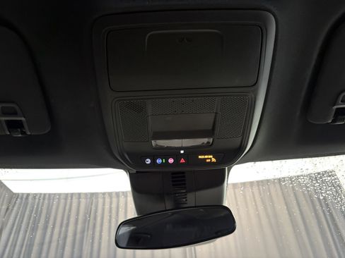 Used 2026 Chevrolet Traverse LT AWD/4WD image 18