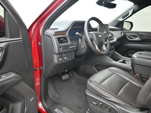 Used 2023 Chevrolet Tahoe High Country RWD image 10