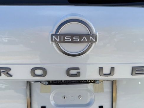 New 2026 Nissan Rogue SV w/ Cold Weather Package FWD image 10
