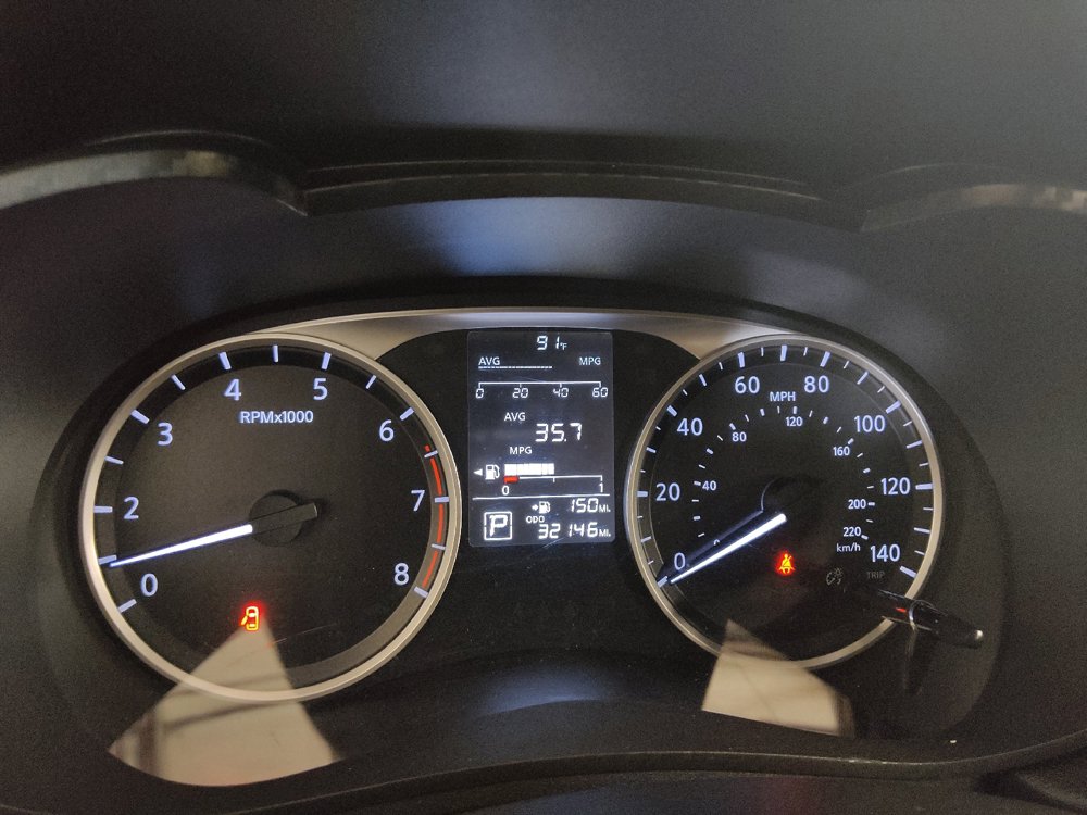 Used 2025 Nissan Versa S FWD image 23