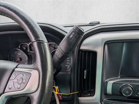 Used 2017 GMC Sierra 1500 SLT image 11