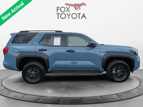 Used 2026 Toyota 4Runner SR5 AWD/4WD image 7