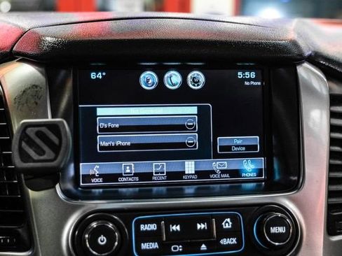 Used 2015 Chevrolet Suburban LT image 26