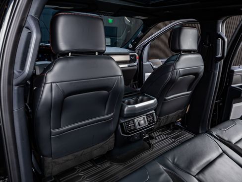 Used 2025 Ford F150 Raptor image 33