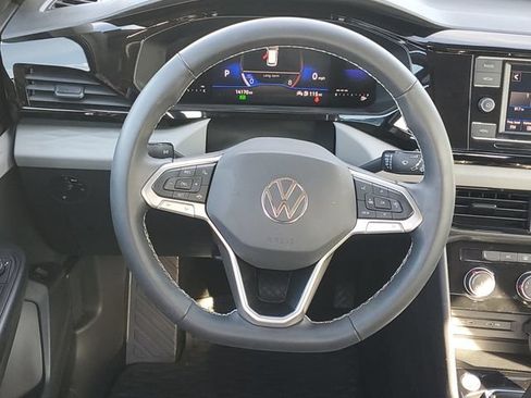 Used 2023 Volkswagen Taos S FWD image 11