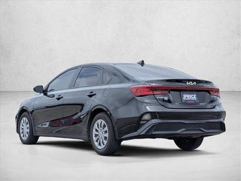 Used 2023 Kia Forte LX FWD image 8
