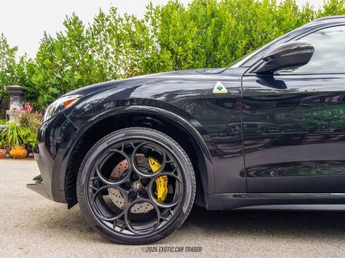 Used 2024 Alfa Romeo Stelvio Quadrifoglio w/ Quick Order Package 25A 100th image 4