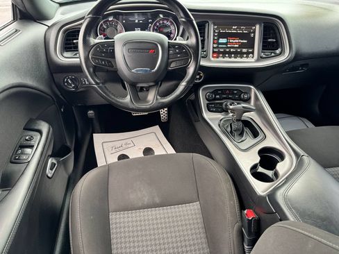 Used 2021 Dodge Challenger R/T Scat Pack RWD image 17