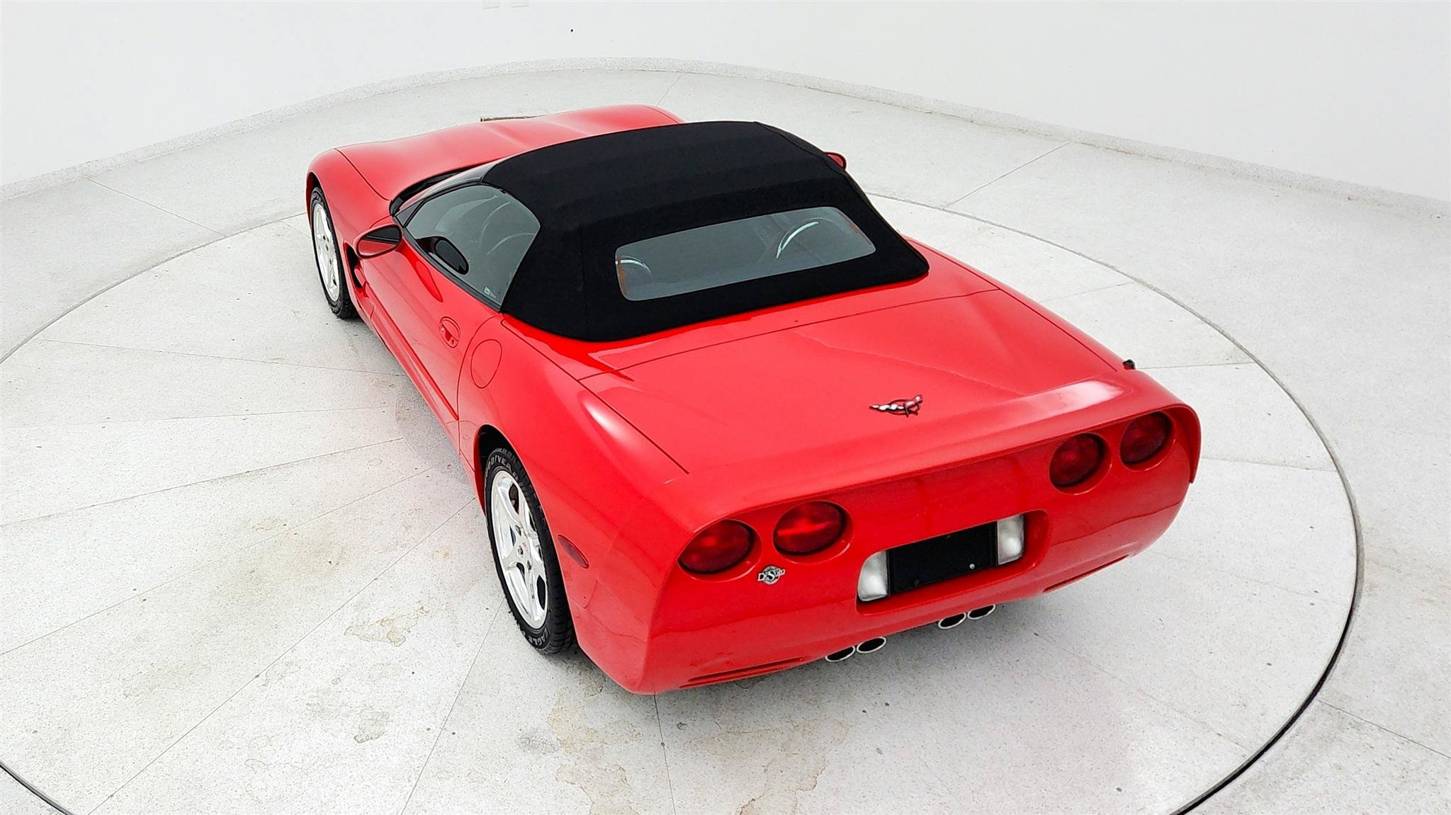Used 2002 Chevrolet Corvette Convertible w/ Preferred Equipment Group2 RWD image 35
