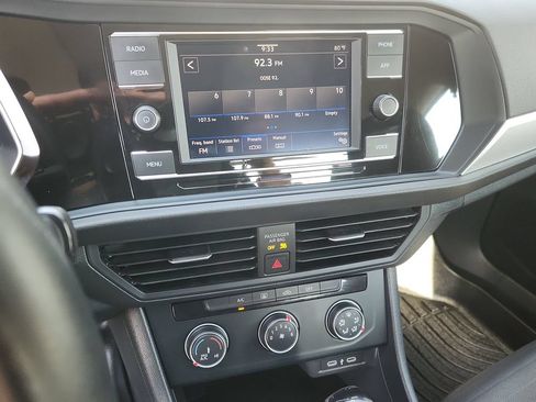 Used 2024 Volkswagen Jetta S FWD image 22