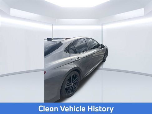 Used 2025 Toyota Camry XSE FWD image 6