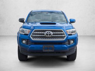 Used 2017 Toyota Tacoma TRD Sport w/ Tow Package video 2