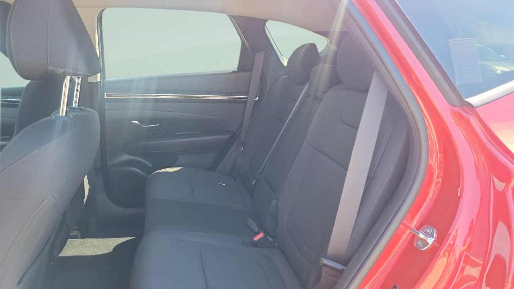 Used 2022 Hyundai Tucson SEL FWD image 13