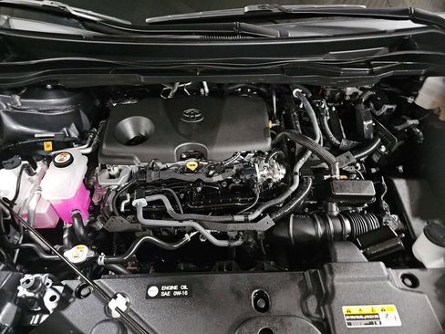 Certified 2025 Toyota Sienna LE image 22