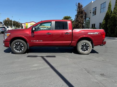 Used 2018 Nissan Titan PRO-4X AWD/4WD image 6